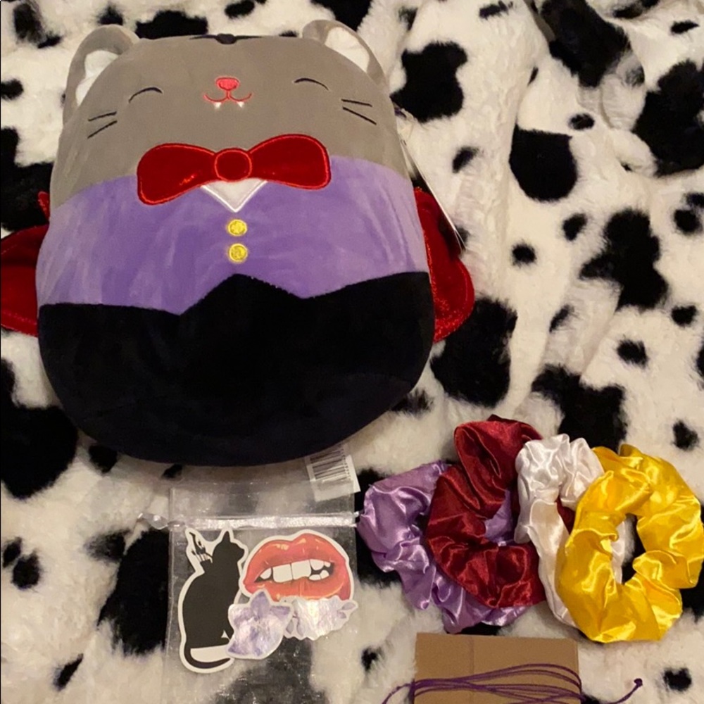 Squishmallow fun pack